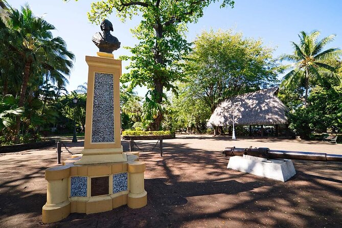 Private 2 Hour Walking Tour in Papeete - What Pauline adds to the experience