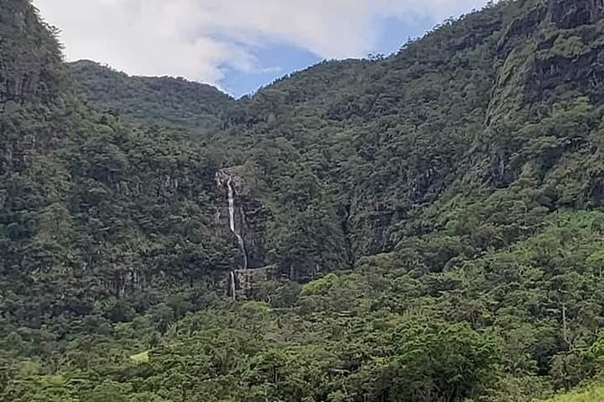Private Breathtaking Koroyanitu Half Day Waterfall Hike - Timing, weather, and practical planning