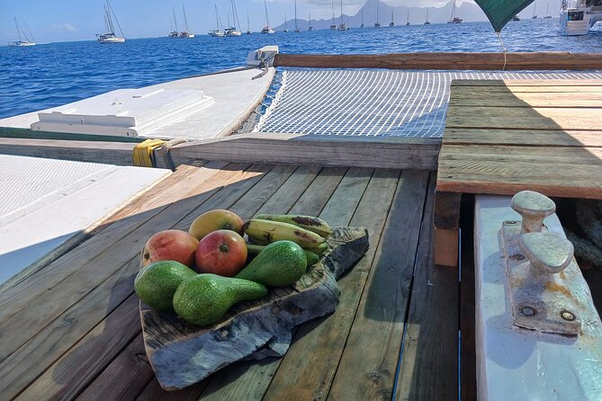 Private Half Day Sailing Excursion on the Lagoon of Tahiti - Key points at a glance
