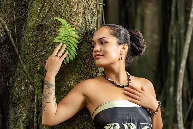 Private Photo Session on The Island of Moorea - Is $789.52 good value?