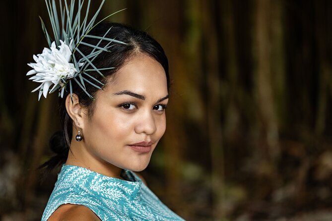 Private Photo Session on The Island of Moorea - My call: book it for the occasion, not just the scenery