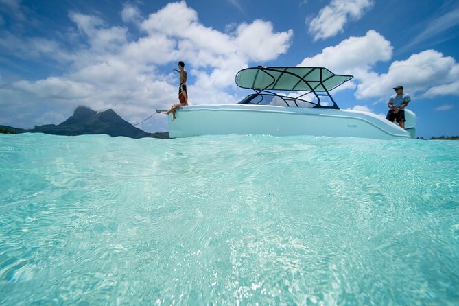 Private Reef Discovery Luxury Dream Day Tour in Bora Bora - Looking for manta rays and eagle rays