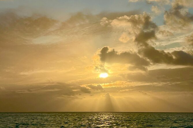 Private sunset cruise in Bora Bora - Weather, timing, and the cancellation rules