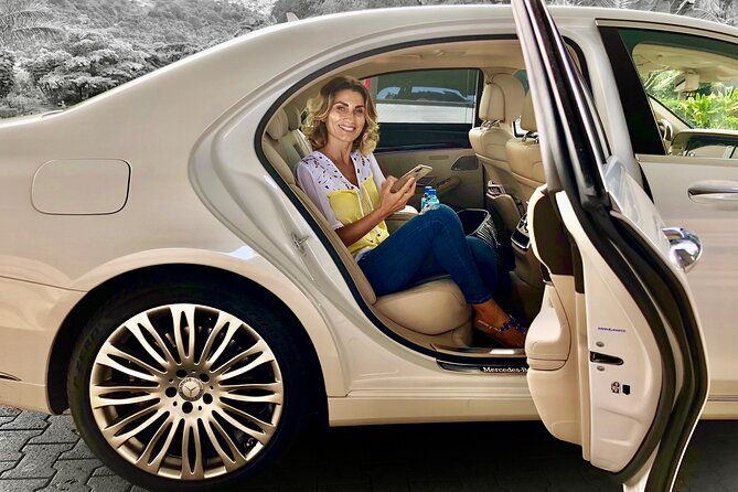 Private transfer Airport, Hotels, Pensions, Ferry, Restaurants - The 15 to 40 minute ride