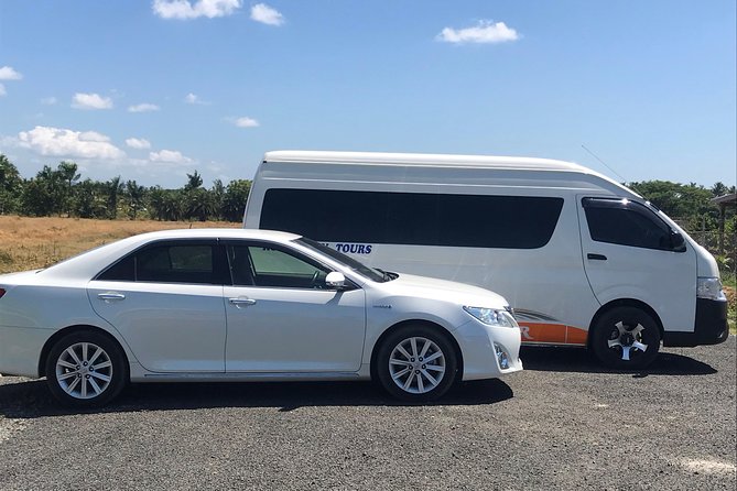 Round Trip Private Transfer From Nadi Airport To Your Resort - Finding the driver at the arrivals hall