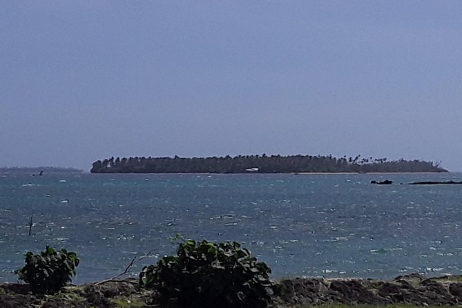 See Hear and Experience Full Island tour - Nukualofas waterfront and royal center