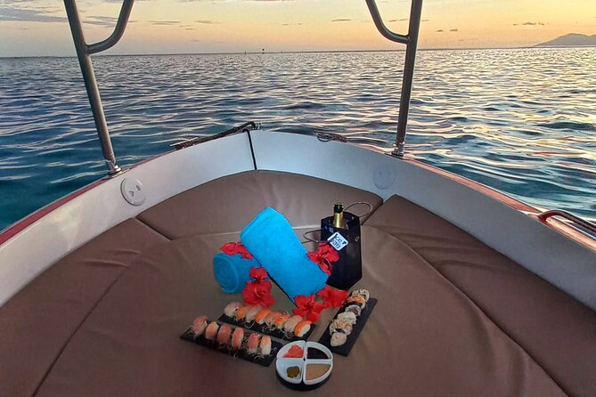Sunset Cruise in Tahiti - Who will enjoy this Tahiti sunset cruise most?