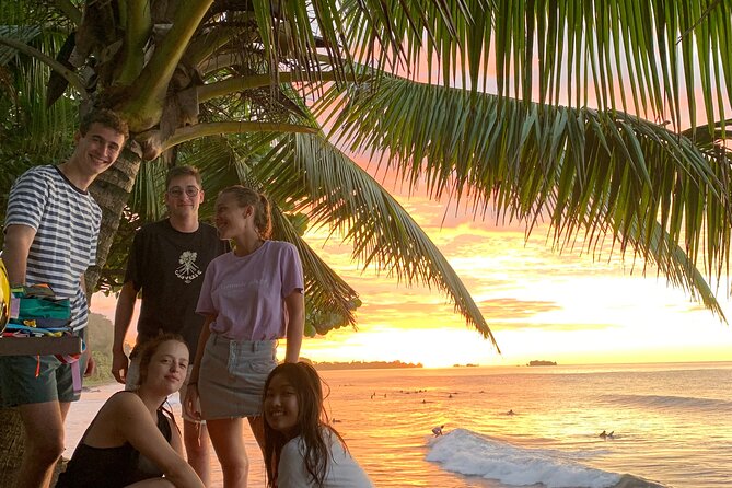 SURF TAHITI Bites & Waves – Surf experience with every bite - What the equipment package covers
