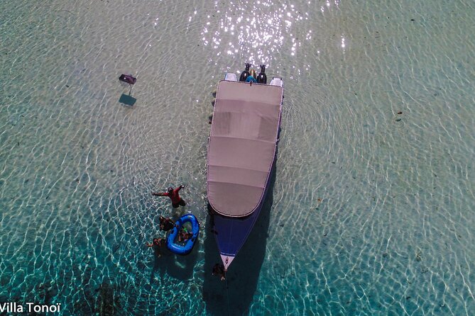 Tahaa Lagoon Tour -Departure Raiatea-Small groups (max 12 p) - La Vallée de la Vanille: smell and island farming
