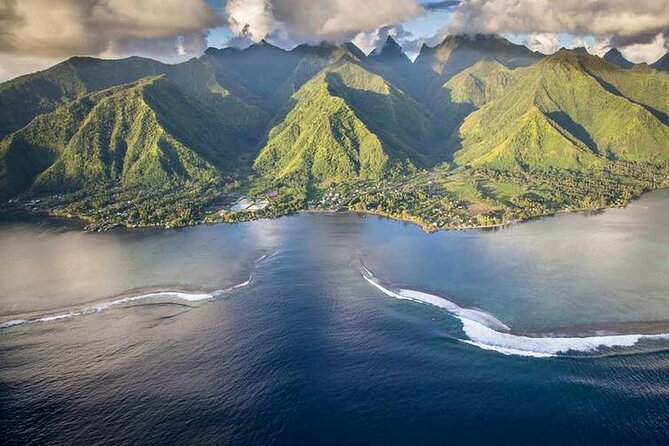 Tahiti: Full Day Tour with Taxi Boat (Teahupoo. OJ 2024) - Vaipahi Water Gardens and the botanical gardens