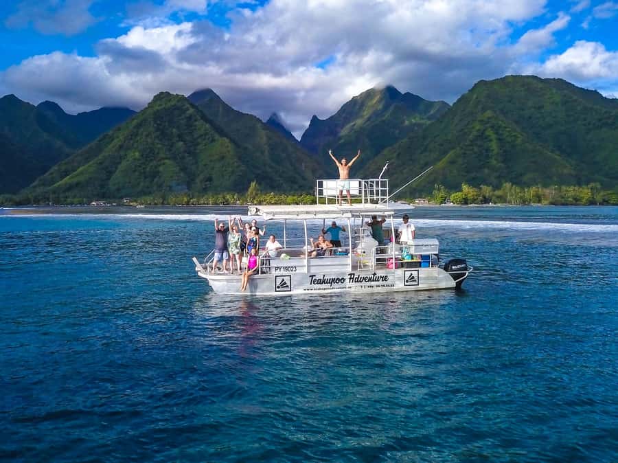 Tahiti: Teahupoo Wave Watching Tour - Boarding at the Teahupoo marina