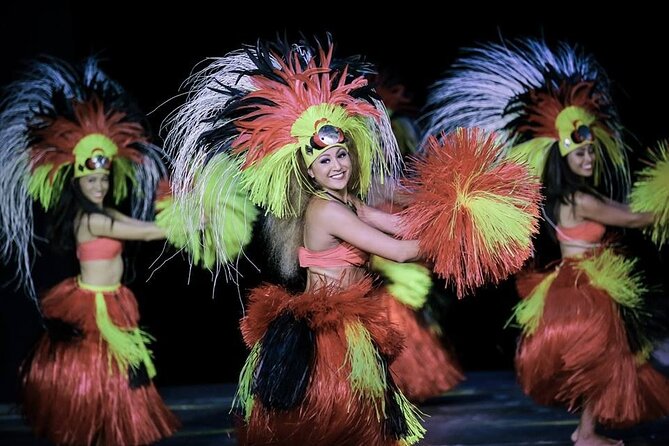 Taotao Tasi the Beach Dinner Show in Guam - The show: dancing, fire, and a bit of friendly trouble