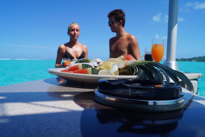 Toa Boat Bora Bora Private Lagoon Tour On Entertainer Bar Boat - What four hours feels like