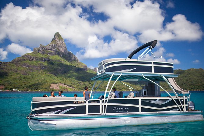 Toa Boat Bora Bora Private Lagoon tour with Lunch on Ambassador Boat - The slide and three-seat towable buoy