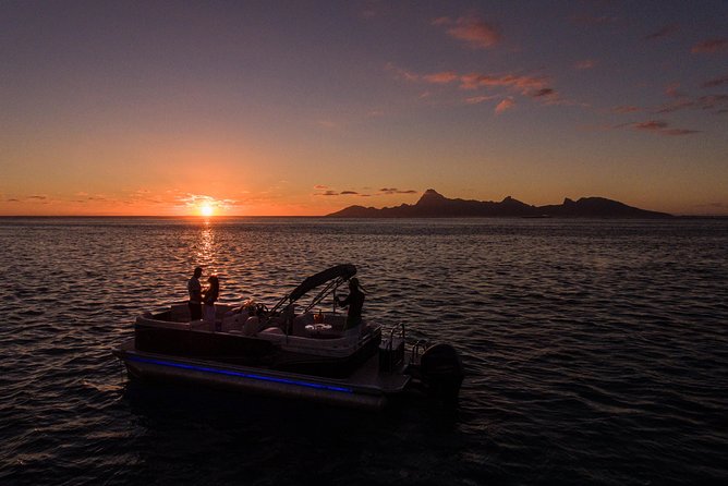 Toa Boat Bora Bora Private Sunset On Majestic Pontoon Boat - A private sunset on Bora Bora’s turquoise lagoon