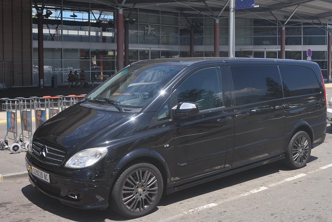 Tontouta Airport Transfers One-way Tontouta-Noumea / Noumea-Tontouta - The arrival ride: airport to your Noumea hotel