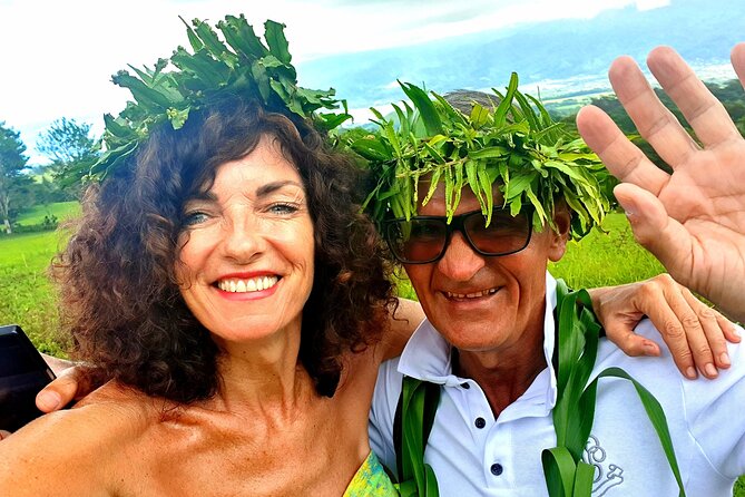 Tour Tahiti in Private - Point Venus: black sand with a story