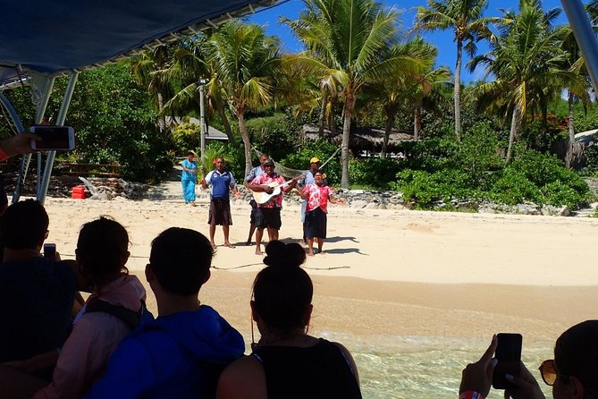 Ultimate Encounter Snorkel with Sharks in Fiji - Practical Tips for a Better Day