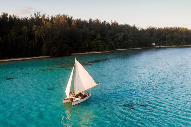 Vaapiti private sunset - Snacks and a local fruit platter on the water